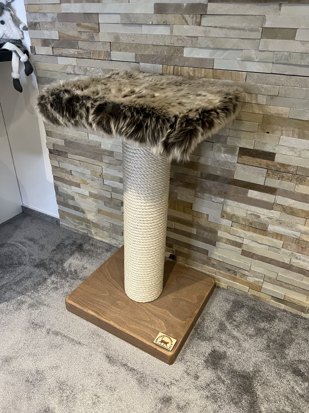 Škrabadlo celodřevěné (86cm)