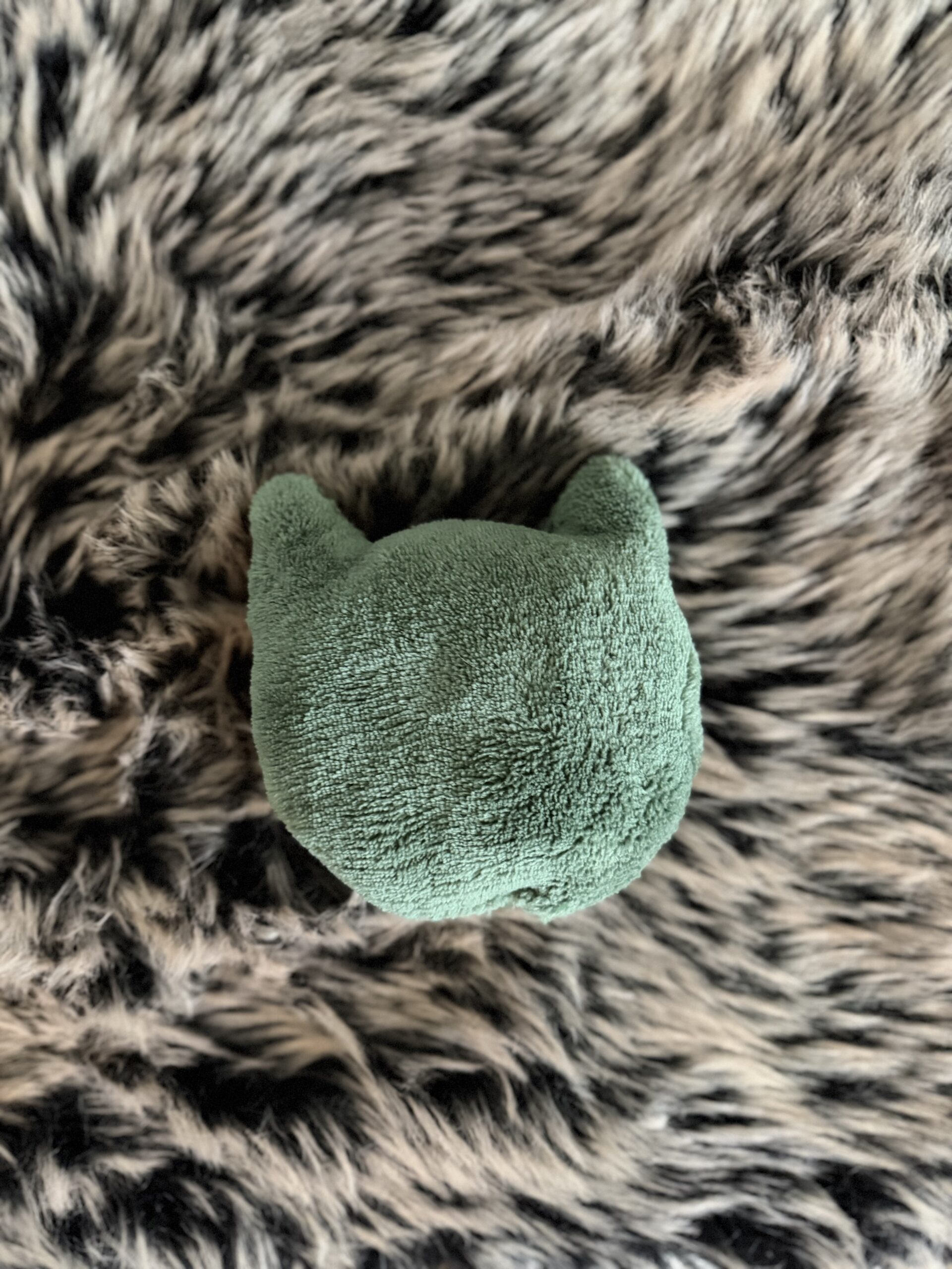 Kočičí hračka s kozlíkem